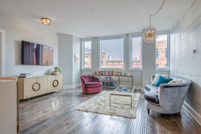 Foto del edificio - 715 Grand St