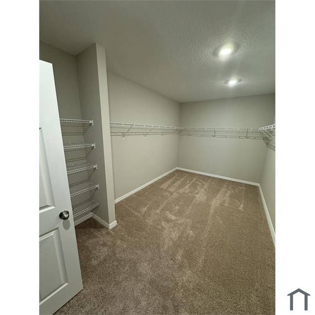 Foto del edificio - 12755 Canter Call Rd