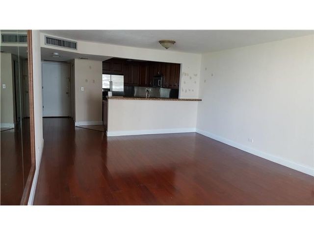 6039 Collins Ave Unit U 162a Miami Beach Fl 33140 Apartment Primary Photo 6039 Collins Ave