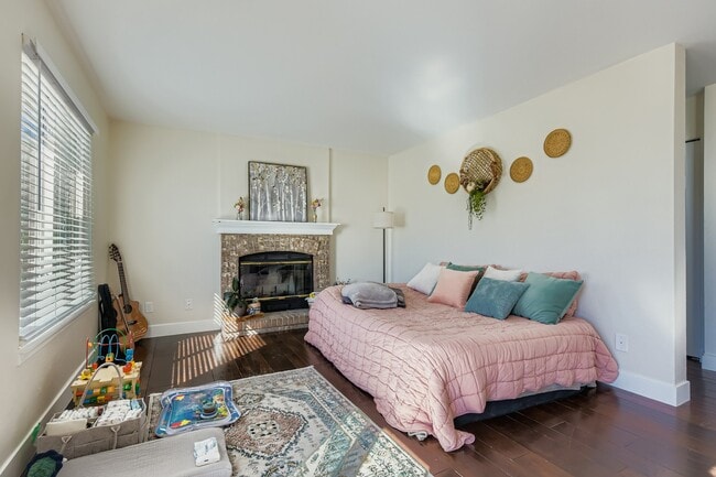 Foto del edificio - 6276 Nassau Ct