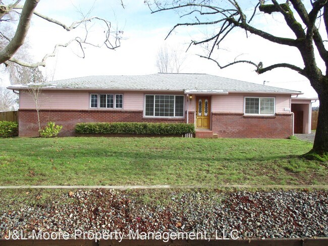 Building Photo - 2 br, 2.5 bath House - 2043 Magnolia Ave