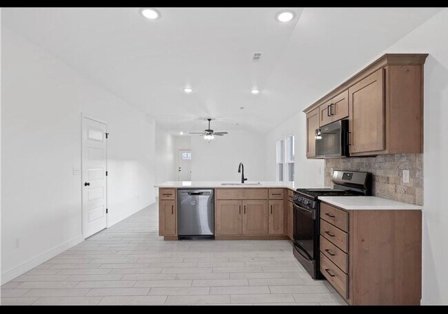 Foto del edificio - 1512 Lowery St
