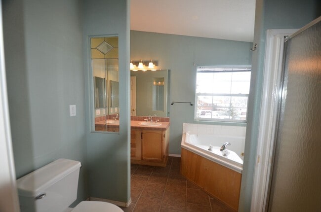 Foto del edificio - 107 Bobwhite Way