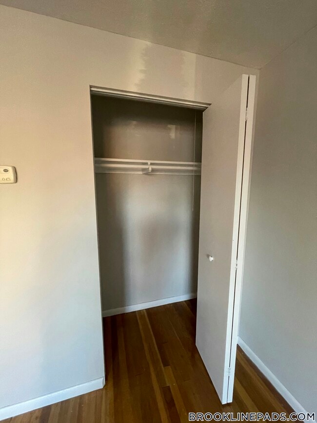 Foto del edificio - 222 Babcock St