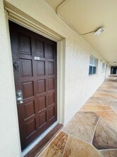 Building Photo - 6300 S Falls Cir Dr