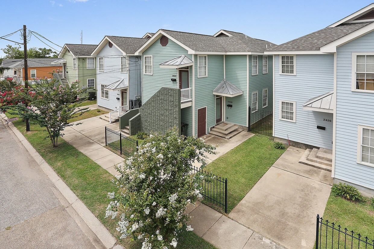 Building Photo - 403 N Tonti St