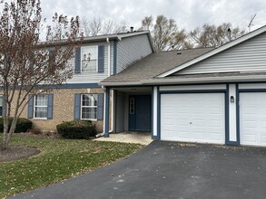 Building Photo - 992 Langtry Ct