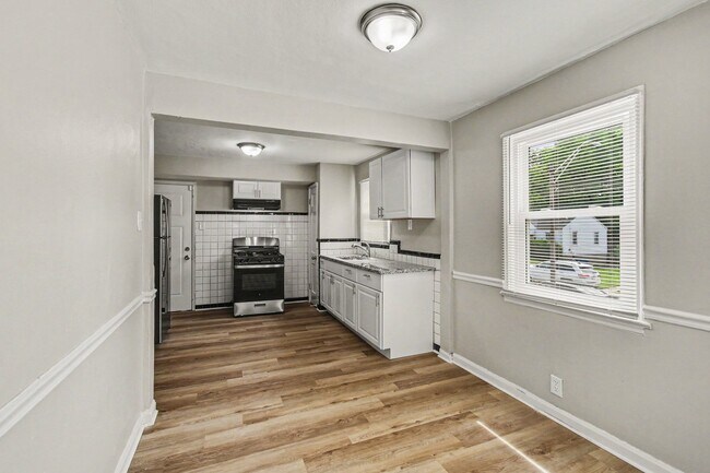 Foto del edificio - 5613 Statler Ave