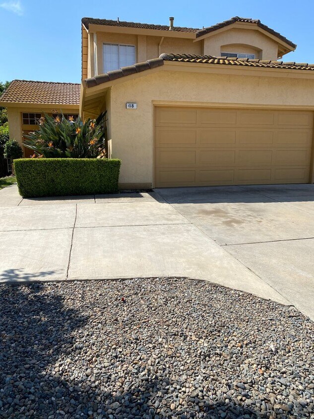 Foto principal - AVAILABLE NOW!! 4br 3ba