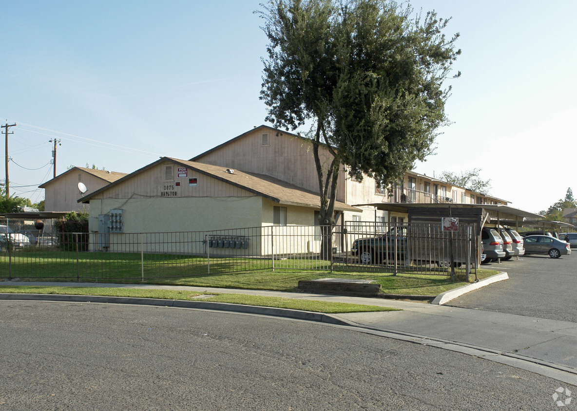 Primary Photo - 2075 S Hayston Ave