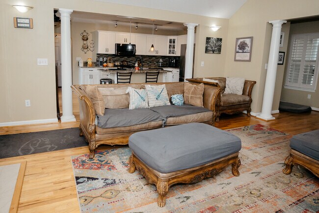 Foto del edificio - 2322 Marsh Lake Ct