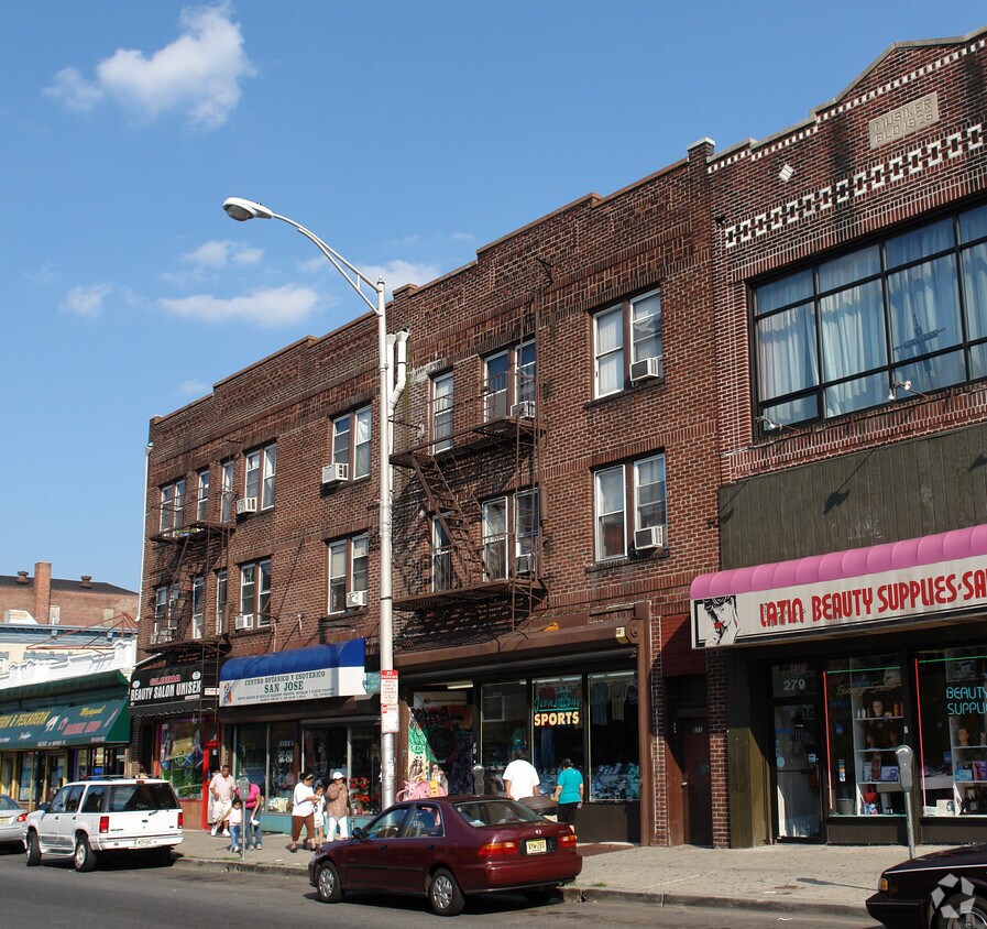 Foto del edificio - 277 Monroe St