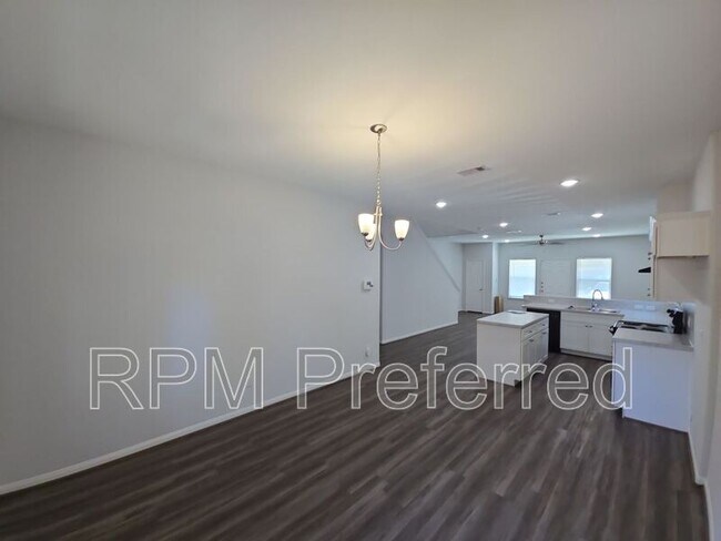 Building Photo - 8213 Gallahad St