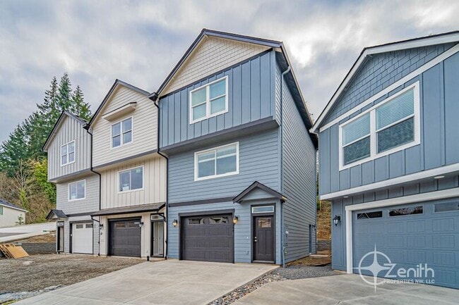 Building Photo - 4908 NE 2nd Ct