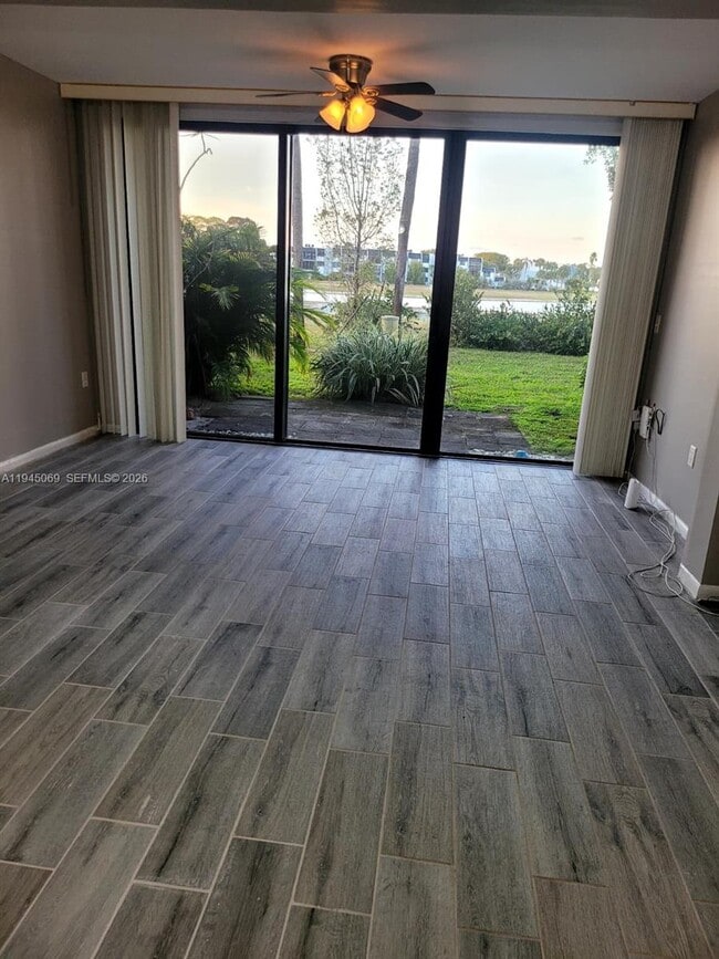 Building Photo - 4832 Esedra Ct