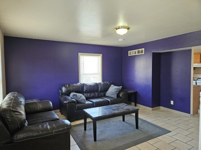 Foto del edificio - 516 W Pierce St