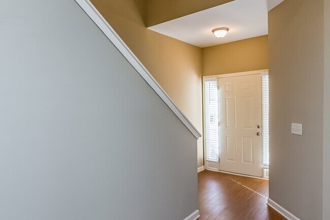 Foto del edificio - 474 Highland Falls Dr