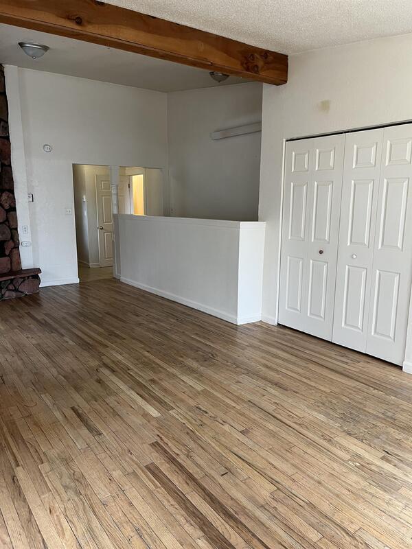 Foto del edificio - 1708-1708 8th Ave