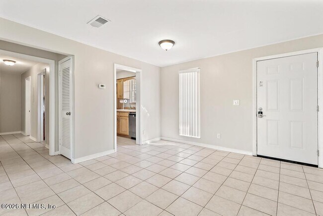 Building Photo - 1618 El Camino Rd