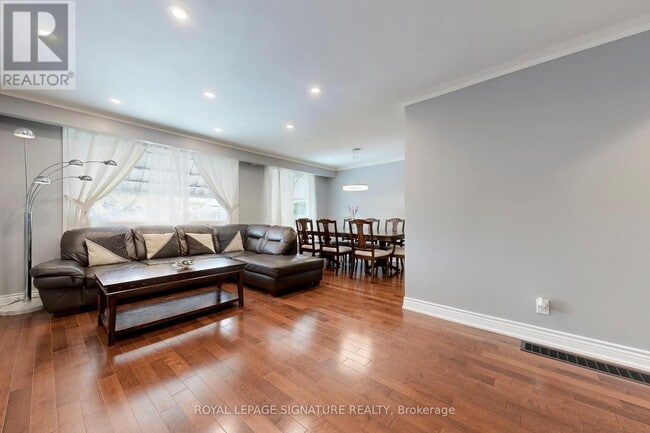 Building Photo - 125 Wayne Ave