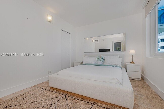 Foto del edificio - 2301 Collins Ave