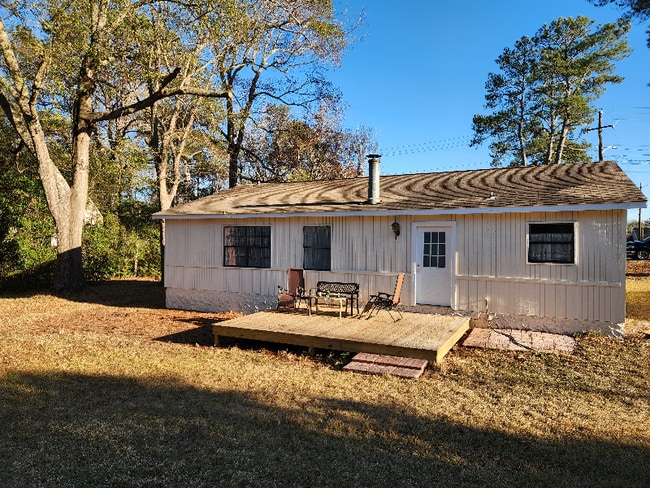 Building Photo - 301 Hidden Glen Way