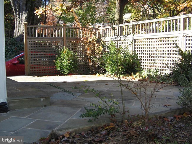 Building Photo - 3560 Alton Pl NW