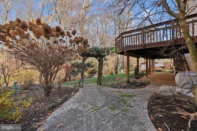 Foto del edificio - 8510 Browning Ct