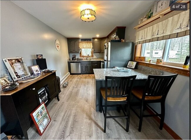 Kitchen - 17 Peaceful Ln