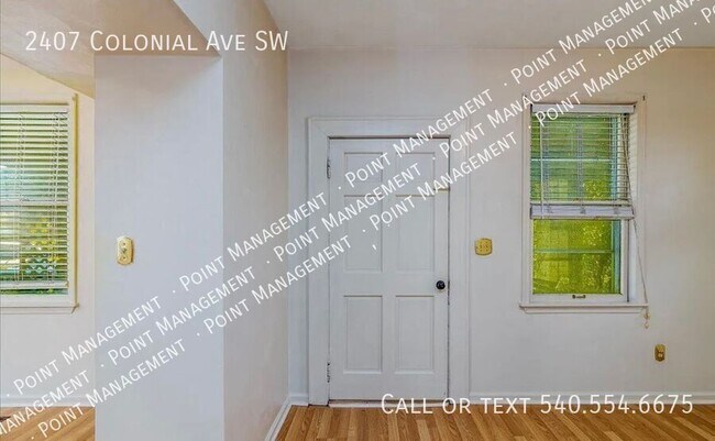 Foto del edificio - 2407 Colonial Ave SW
