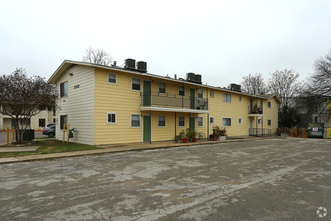 Building Photo - Cornerstone Apartments
