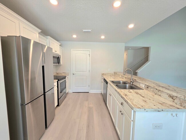 Building Photo - 358 Cardinal Cove Ct