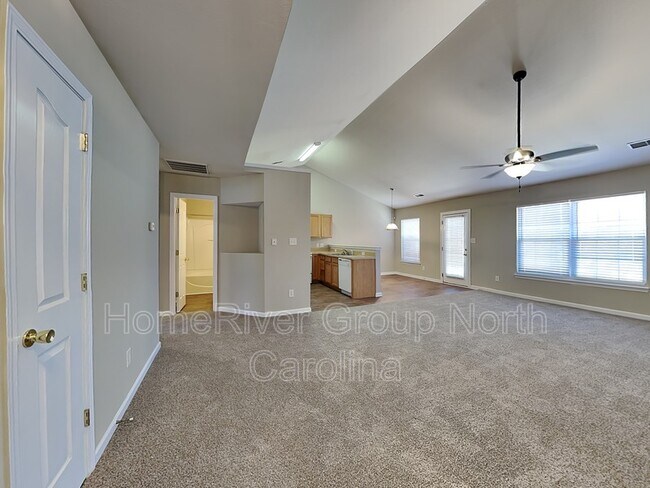 Building Photo - 2152 Burton Run Rd