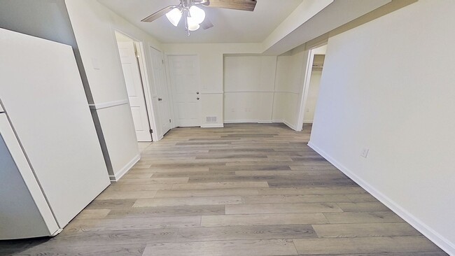 Foto del edificio - Basement Apartment