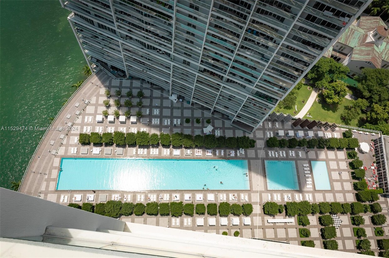Primary Photo - 475 Brickell Ave