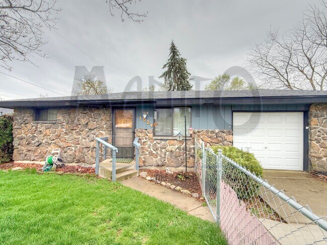 Foto del edificio - Indiana Ave/Ella Rd Duplex