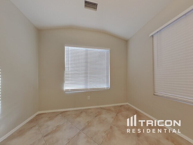 Building Photo - 1614 S 86th Drive Tolleson AZ