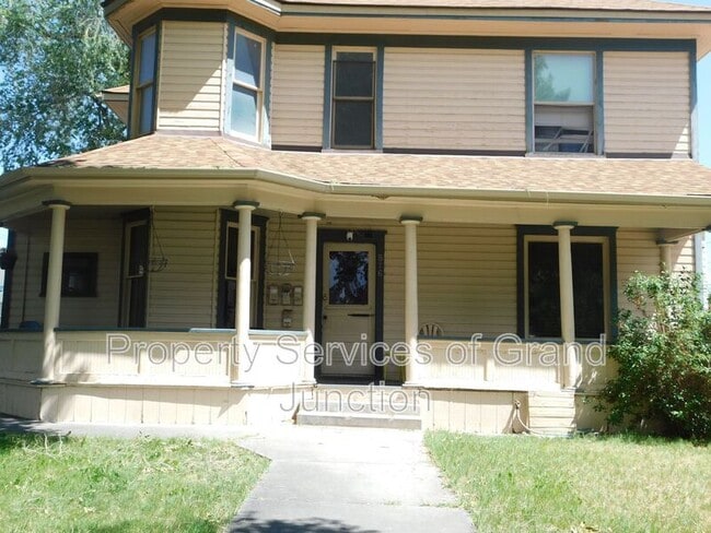 Building Photo - 816 Grand Ave