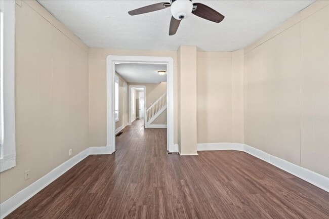 Photo - 119-119 N Grant Ave Apartment