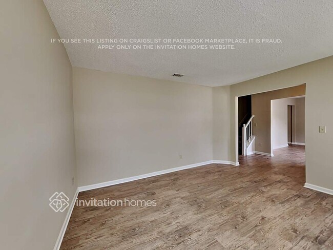 Building Photo - 1411 Chelsea Downs Ln NE
