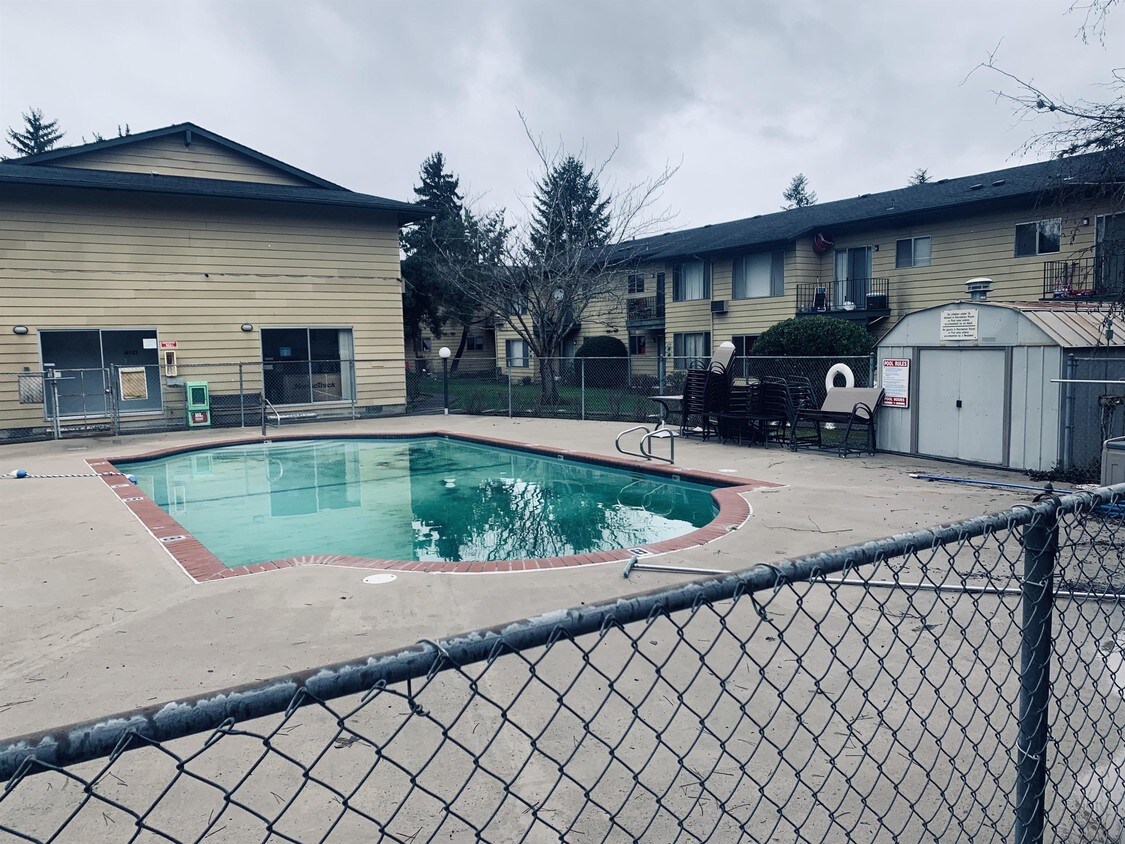 Foto principal - 5840 SW Erickson Ave