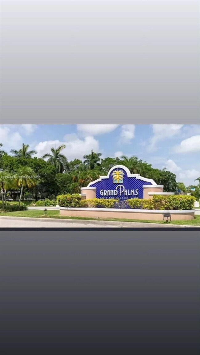 Foto del edificio - 672 SW 158th Terrace