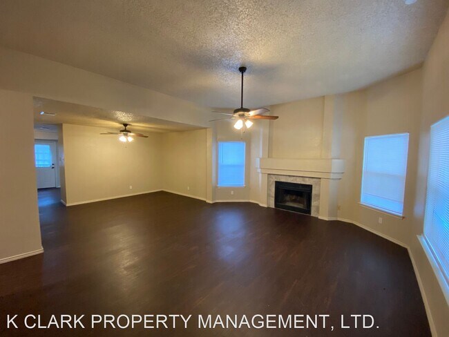 Foto del edificio - 3 br, 2 bath House - 7123 FALLEN TRAIL