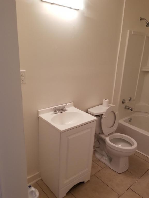 Foto del edificio - 734 Savannah Ave