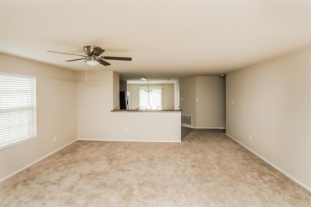 Building Photo - 272 Saddlebrook Ln