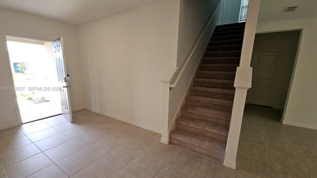 Foto del edificio - 4724 Yellow Elder Wy