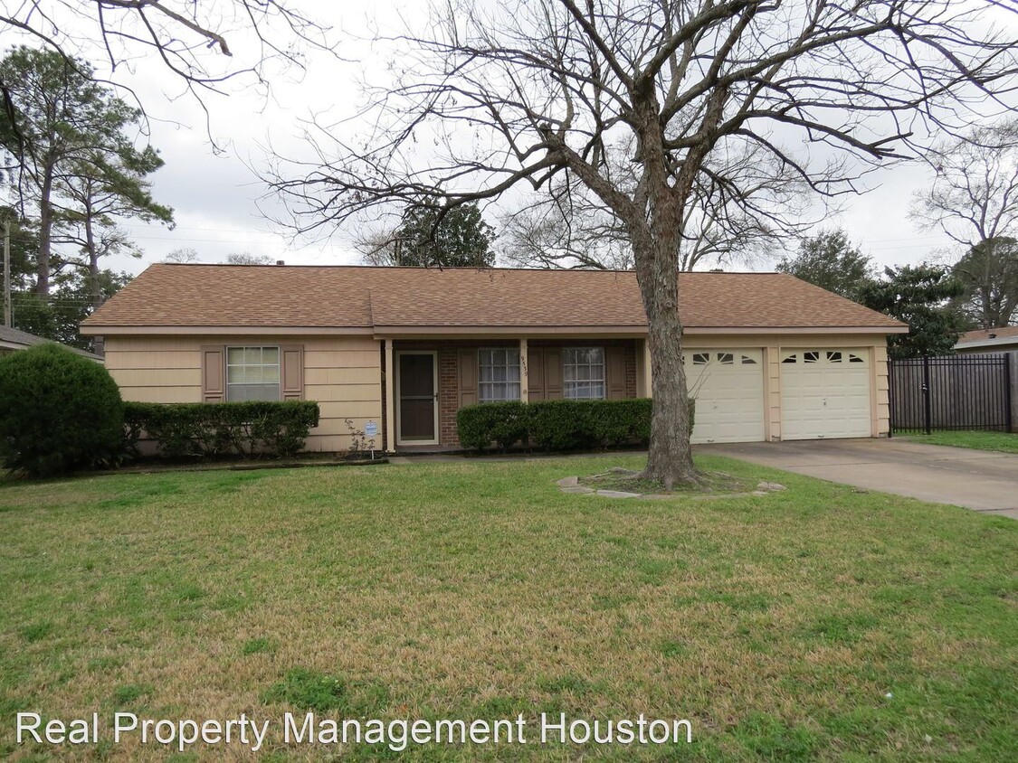 Primary Photo - 3 br, 1.5 bath House - 9539 Vogue Lane