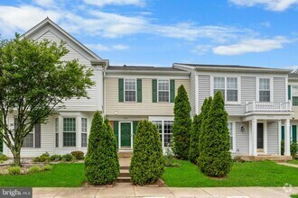 Building Photo - 3336 Fordington Pl