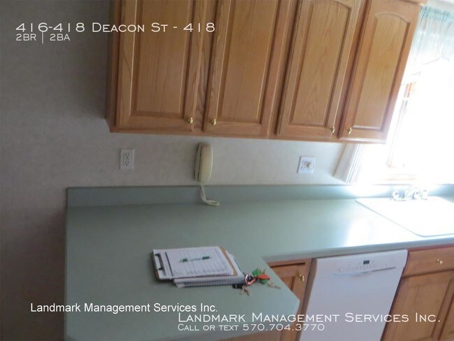 Foto del edificio - 416-418 Deacon St