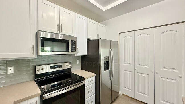Foto del edificio - 9160 N 67th Ave